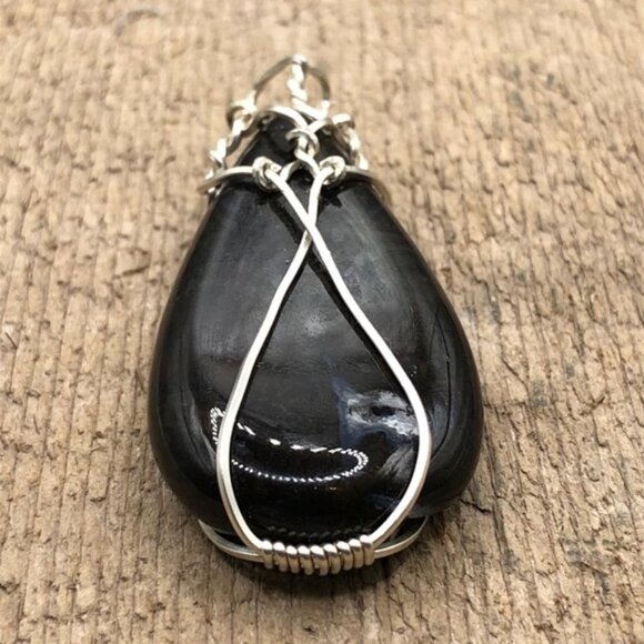 Dark Banded Agate w/ Geode Crystals Necklace Pendant - Picture 3 of 5